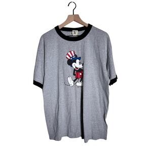 VINTAGE DISNEY Mickey & Co. Black and Gray Single stitch T-Shirt XL